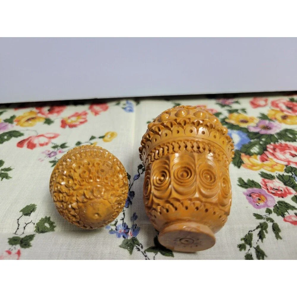 N/A antique pair